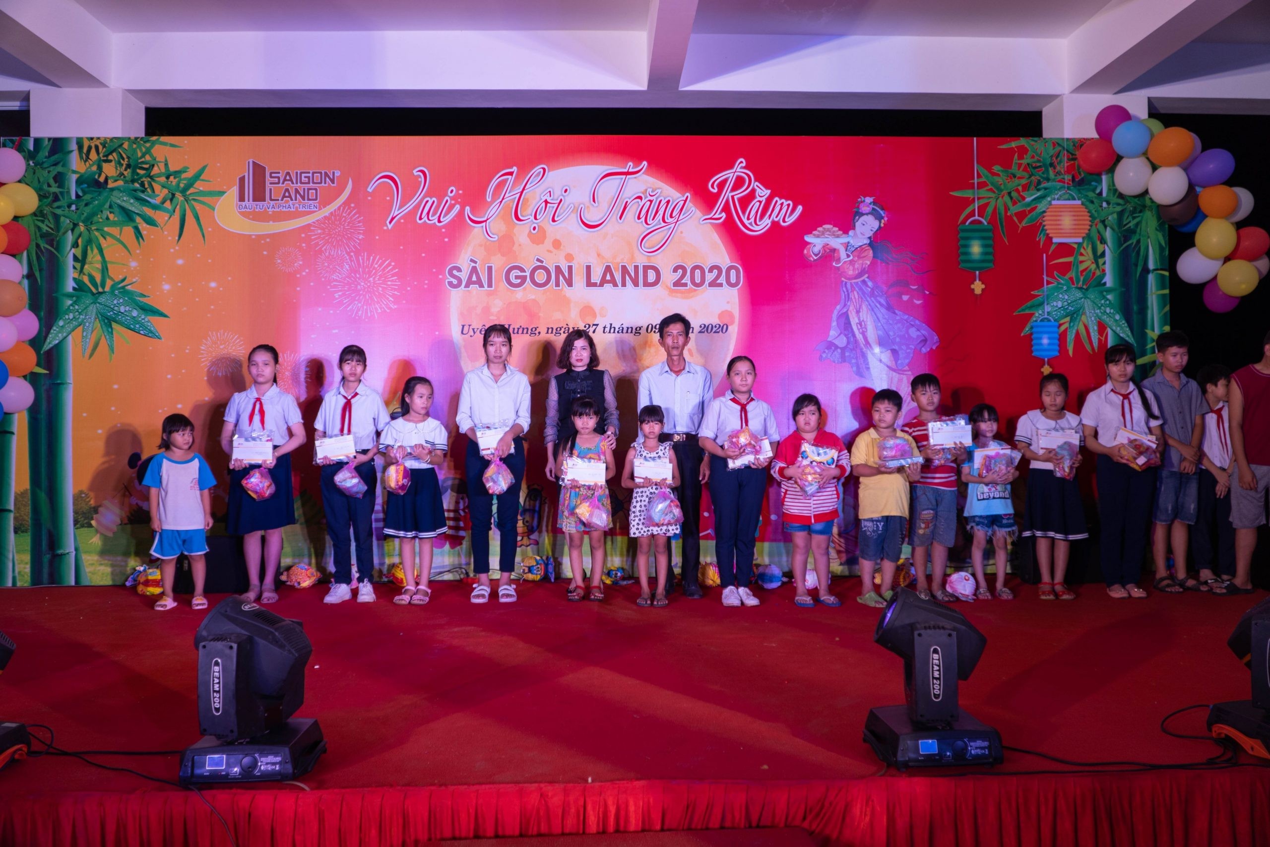 

Saigonland tổ chức đêm hội trăng rằm
