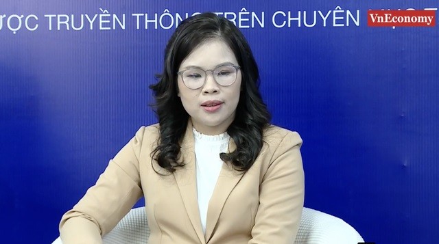 
Bà Đỗ Hồng Vân, Trưởng nhóm phân tích dữ liệu, Khối dịch vụ Thông tin Tài chính FiinGroup
