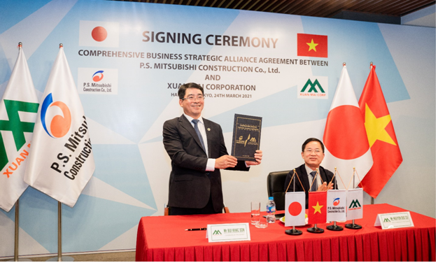 
	Hình ảnh lễ ký kết thỏa thuận hợp tác giữa Xuân Mai Corp và P.S. Mitsubishi
	