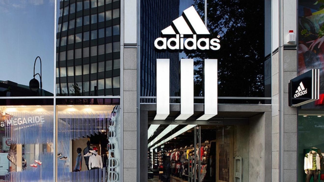 
CEO của Adidas - Kasper Rorted đã hy vọng rằng tình hình căng thẳng địa&nbsp;chính sẽ dần dịu đi.
