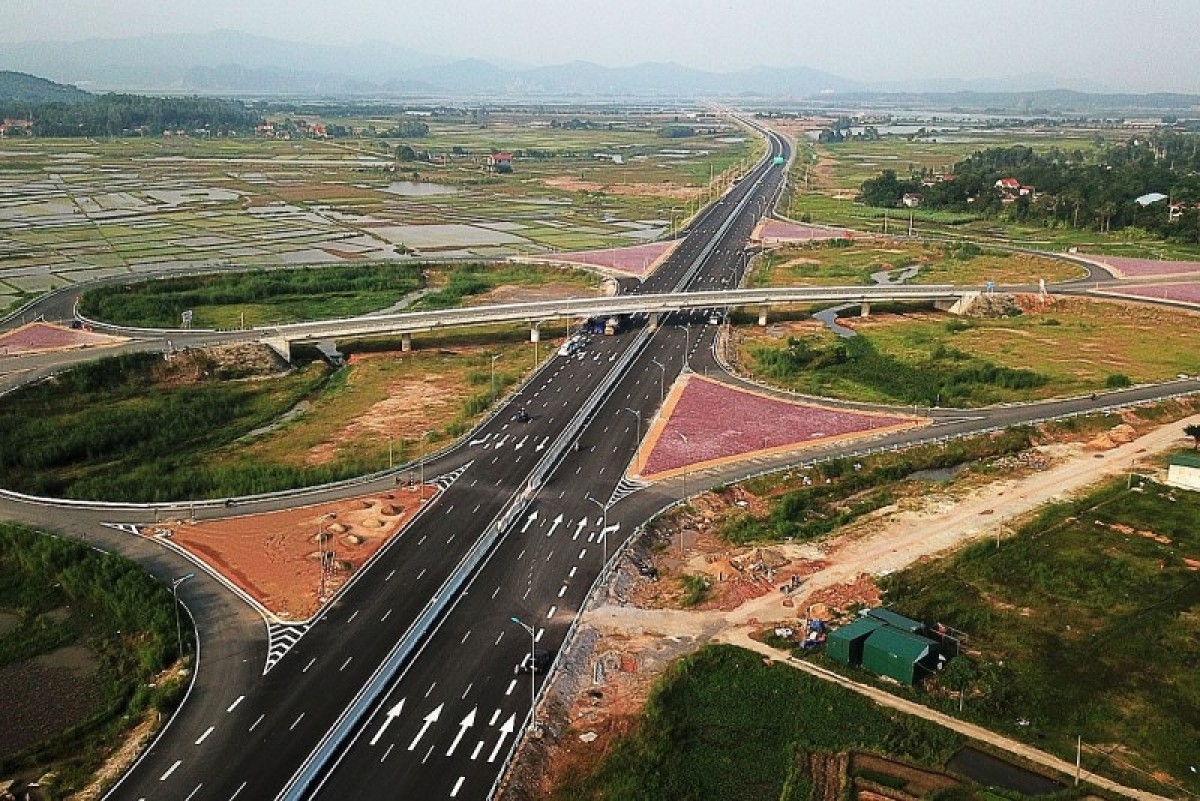 
Trong giai đoạn 1, sơ bộ tổng mức đầu tư dự án cao tốc Biên Hòa - Vũng Tàu là khoảng 17.837 tỷ đồng. Ảnh minh họa.
