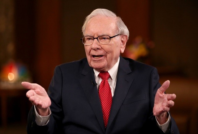 
Warren Buffett đã có cú lội ngược dòng ngoạn mục để trở lại top 5 người giàu nhất hành tinh
