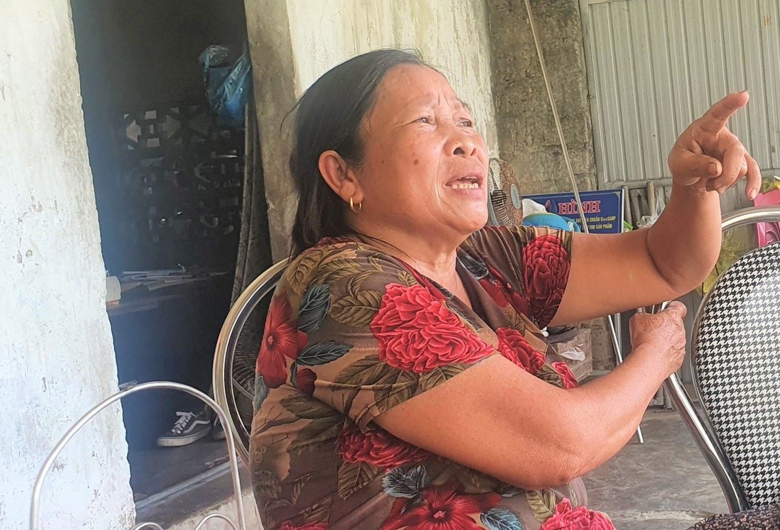
Bà Trần Thị Lân cho hay nhờ vào các dự án,mà khiến giá đất ở vùng ven Hà Tĩnh tăng "kỷ lục"
