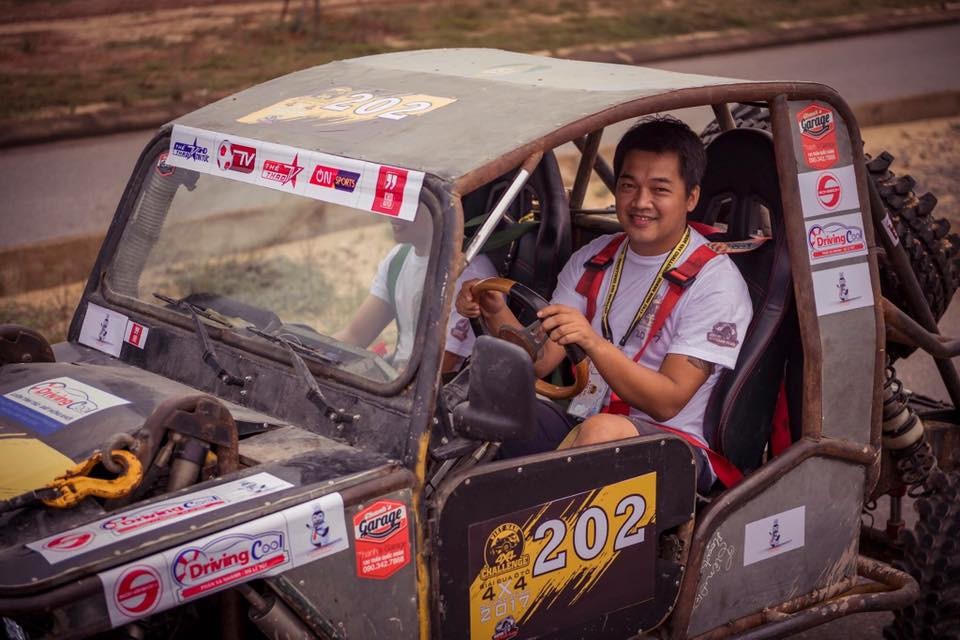 
Giang Hoàng nằm trong số ít những tay đua xe địa hình chuyên nghiệp tại Việt Nam
