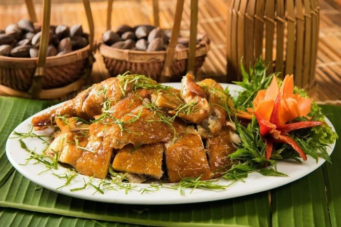 
Đặc sản Gà đồi Ba Vì
