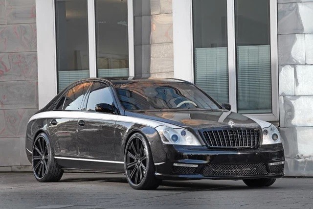 
Chiếc Maybach 57S của diễn viên Will Smith
