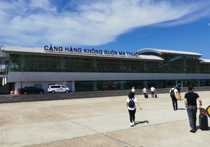 
Cảng HK Buôn Ma Thuột với thiết kế nhà ga 2 tầng đầy đủ trang thiết bị vật chất
