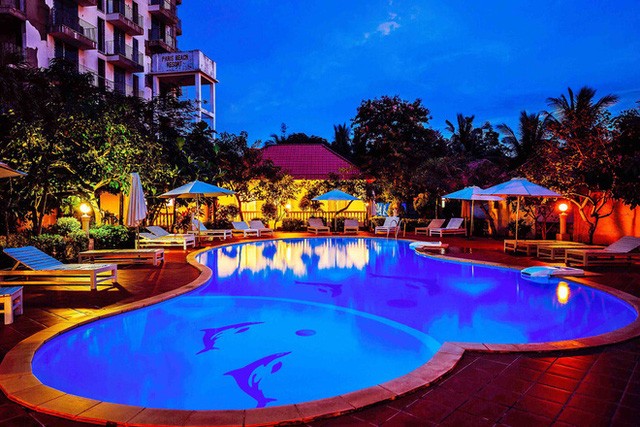 
Resort tại Phú Quốc của Nathan Lee có cả hồ bơi 5 sao, 40 căn villa cùng với 1 nhà hàng trên biển
