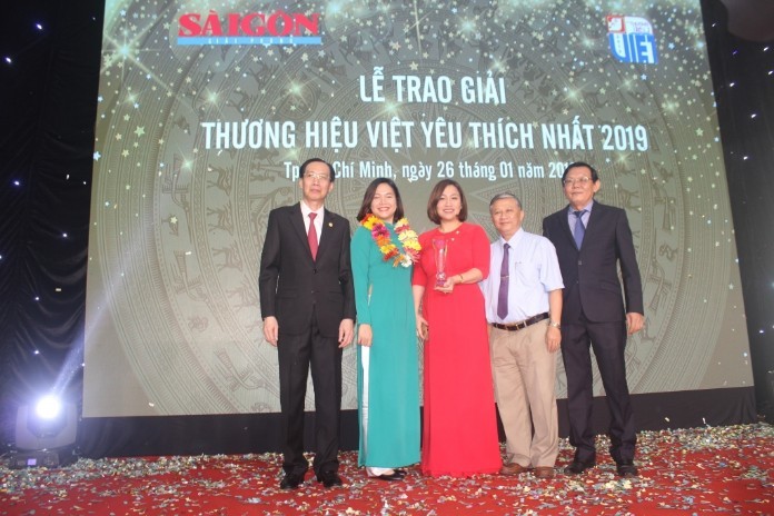 
Big C vinh hạnh nhận giải thưởng Thương hiệu Việt yêu thích nhất 2019
