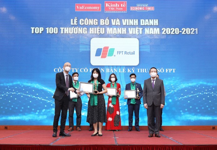 
FPT Retail được trao giải Thương hiệu mạnh Việt Nam năm 2020 - 2021
