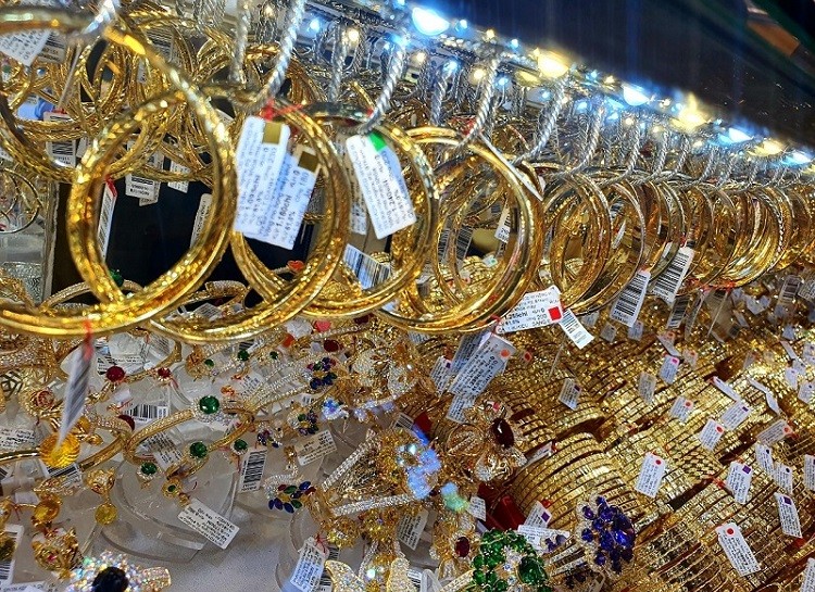 Giá vàng trong nước hôm nay đồng loạt giảm