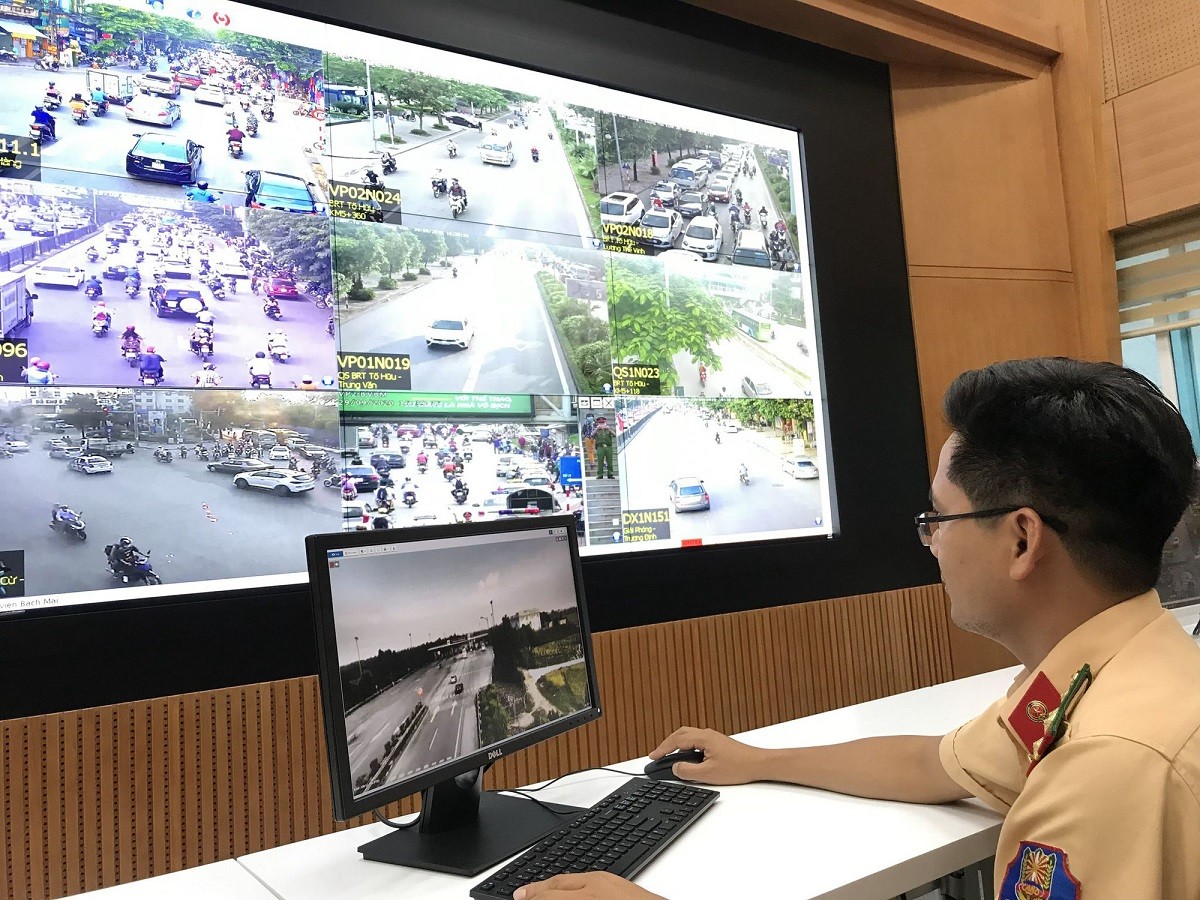 
Bộ Công an được giao lắp đặt camera giám sát, chỉ huy điều hành giao thông để xử lý các vi phạm hành chính.
