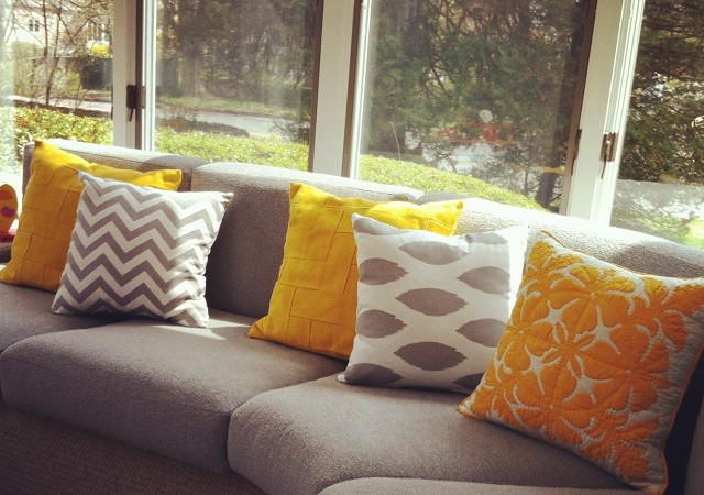
Những chiếc gối sofa sẽ mang đến cho phòng khách một diện mạo mới
