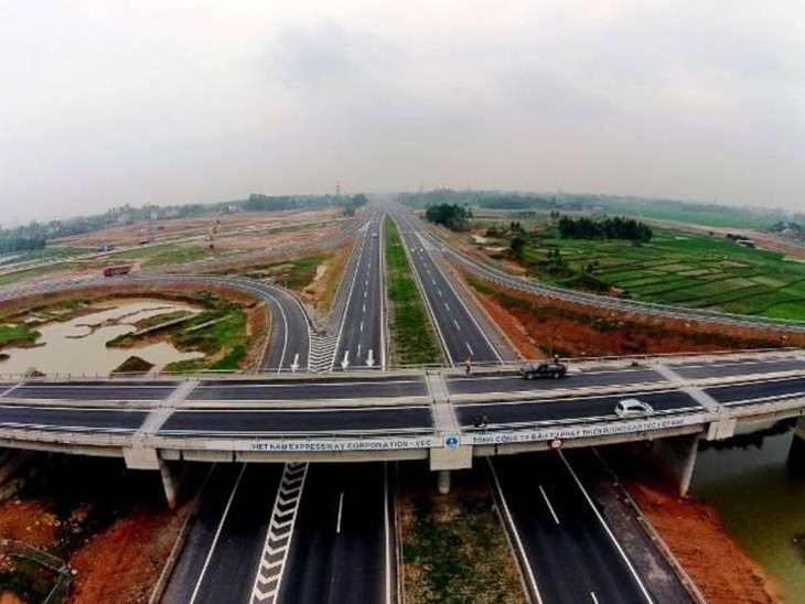 
Hạ tầng giao thông và du lịch sẽ là động lực thu hút nguồn tiền đổ vào bất động sản khu vực
