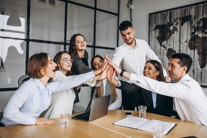 



Đại Hải Thủy luôn hăng hái tham gia các hoạt động tập thể

