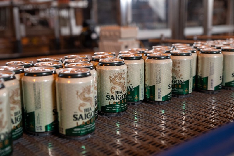 
Nhờ những nỗ lực không ngừng và chiến lược dài hạn mang thương hiệu bia Việt vươn ra thế giới, Sabeco còn tiếp tục được vinh danh cùng nhiều giải thưởng tại cuộc thi bia Australian International Beer Awards
