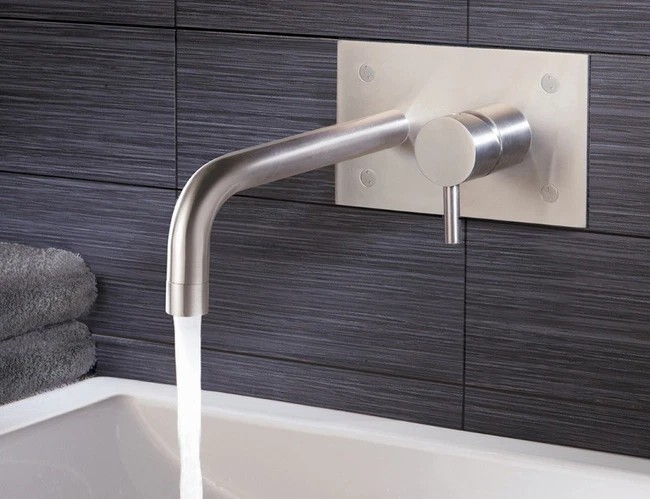 
Thiết kế vòi gắn tường đem đến sự hiện đại và mới mẻ cho phòng tắm nhà bạn
