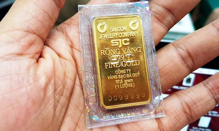 
Vàng SJC và vàng 9999 đều có thể dùng tích trữ đầu tư
