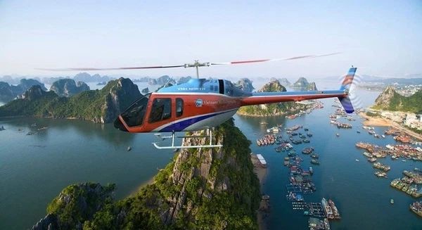 



Tour ngắm cảnh bằng trực thăng tại Vịnh Hạ Long có giá khá hợp lý


