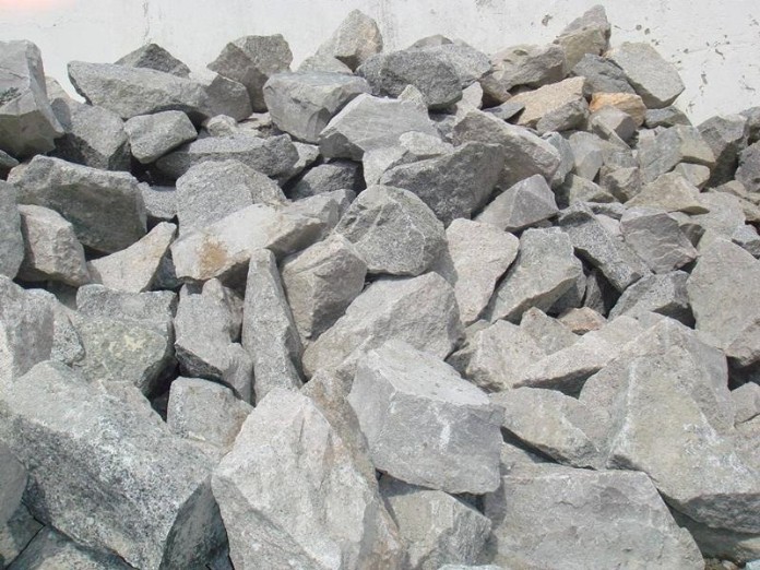Chúng ta nên lưu ý một số đặc điểm của móng đá hộc để có nền móng vững chắc