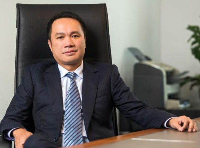 
Ông Hồ Hùng Anh đang trực tiếp năm trong tay khoảng 39,3 triệu cổ phiếu TCB, tương đương 1,1% vốn cổ phần
