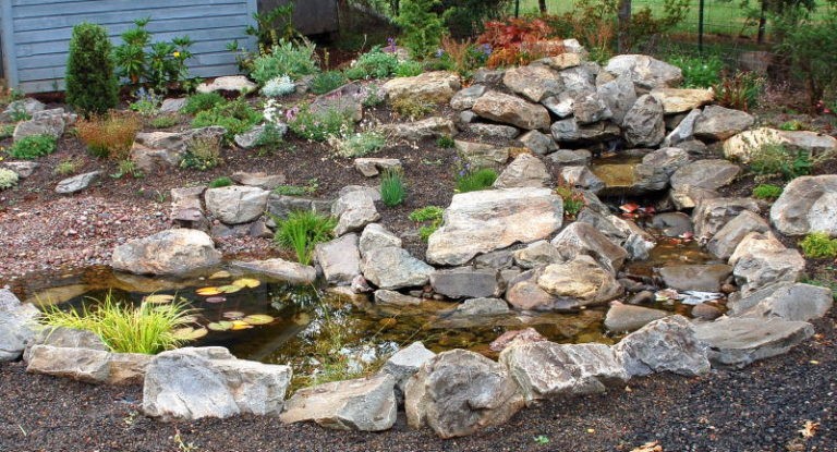 16 lối đi bằng đá tự nhiên làm đẹp cho mảnh sân vườn nhà bạn - ảnh 8