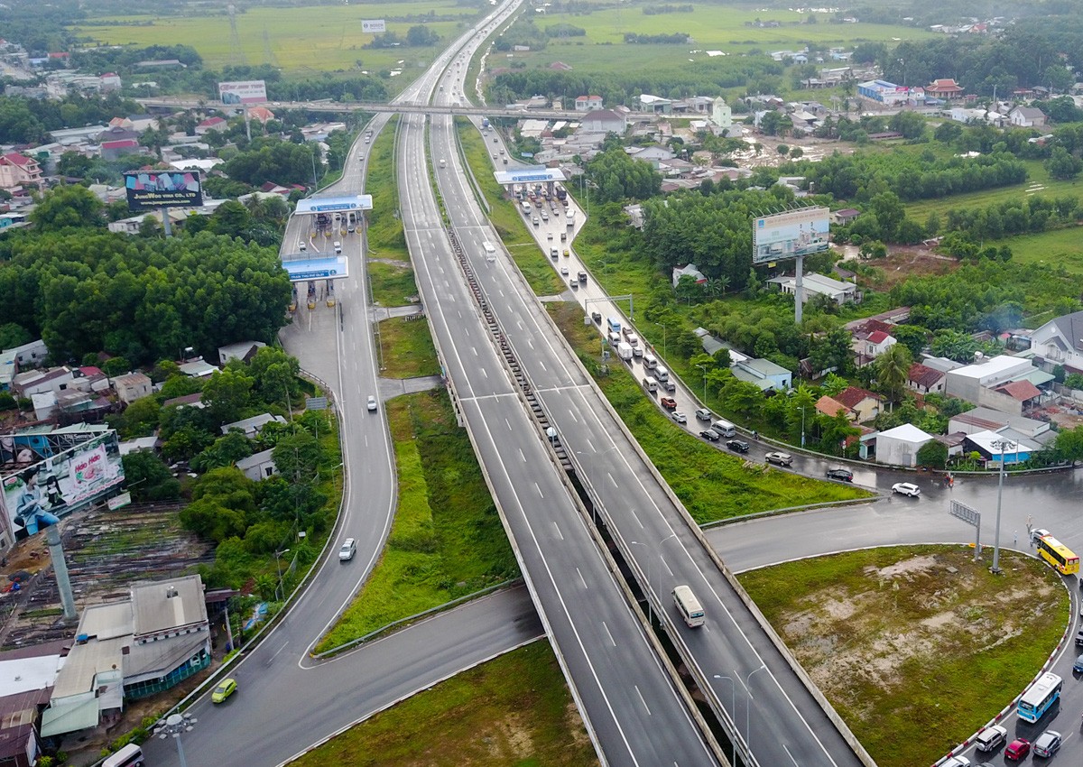 
Dự án cao tốc Biên Hòa - Vũng Tàu sau khi hoàn thành sẽ tạo động lực phát triển cho tỉnh Đồng Nai và Bà Rịa - Vũng Tàu.
