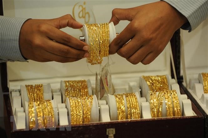 
Ngân hàng Trung ương Italia chủ yếu dự trữ ngoại tệ và vàng dưới dạng thỏi cùng với vàng xu

