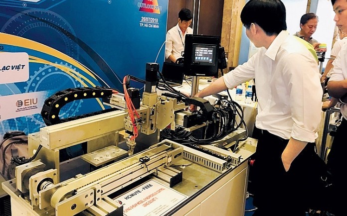 



Việc thực hiện những giải pháp chuyển đổi số không chỉ mang lại sự tự động hóa trong các quy trình mà chúng còn cung cấp thông tin

