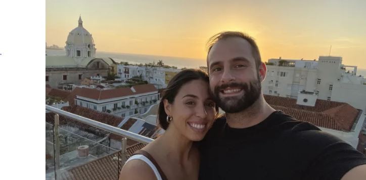 
Nicole Brandfon và vị hôn phu Adam Alonso đang lên kế hoạch tổ chức đám cưới ở Colombia, thay vì Miami, vì giá cả phải chăng hơn
