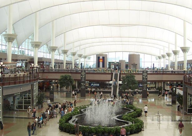 
Sân bay quốc tế Denver là sân bay “xanh” nhất của nước Mỹ
