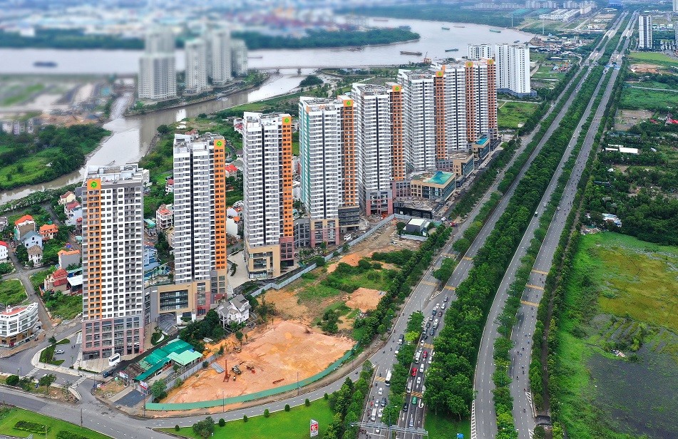
Cầu Thủ Thiêm 2 còn được kỳ vọng sẽ thúc đẩy các dự án bất động sản ở khu Đông TP. Hồ Chí Minh
