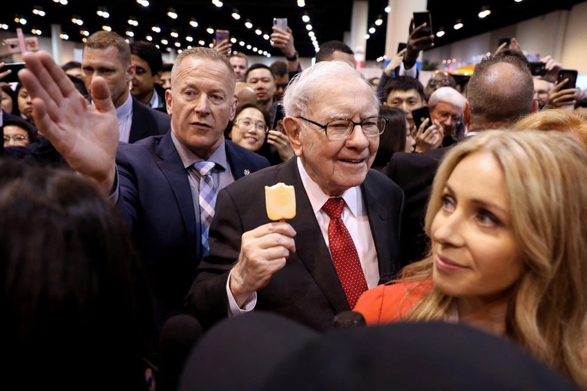 Tỷ phú Warren Buffett sở hữu công ty niêm yết lớn nhất thế giới - ảnh 1