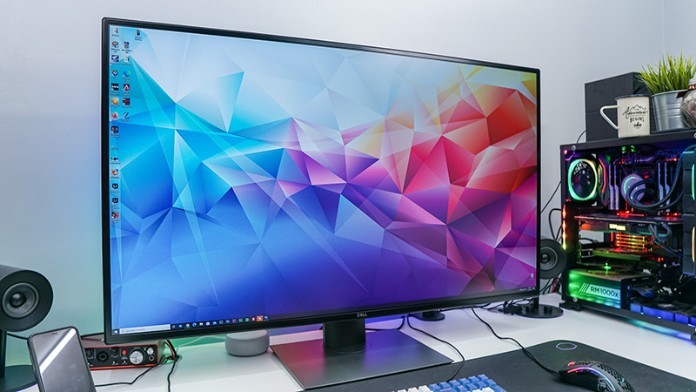Màn hình sử dụng công nghệ OLED có góc nhìn rất rộng và sắc nét