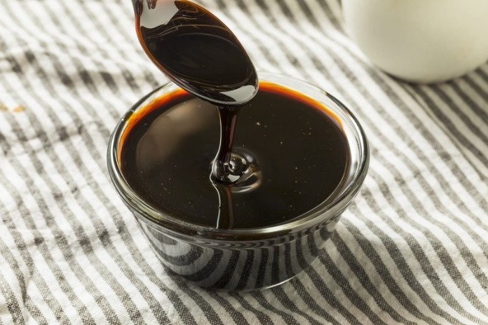 Rỉ đường được sử dụng làm môi trường nuôi cấy axit citri