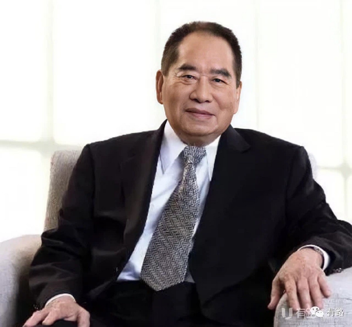
Chân dung doanh nhân&nbsp;Henry Sy -&nbsp;ông trùm kinh doanh, nhà đầu tư và nhà từ thiện người Philippines
