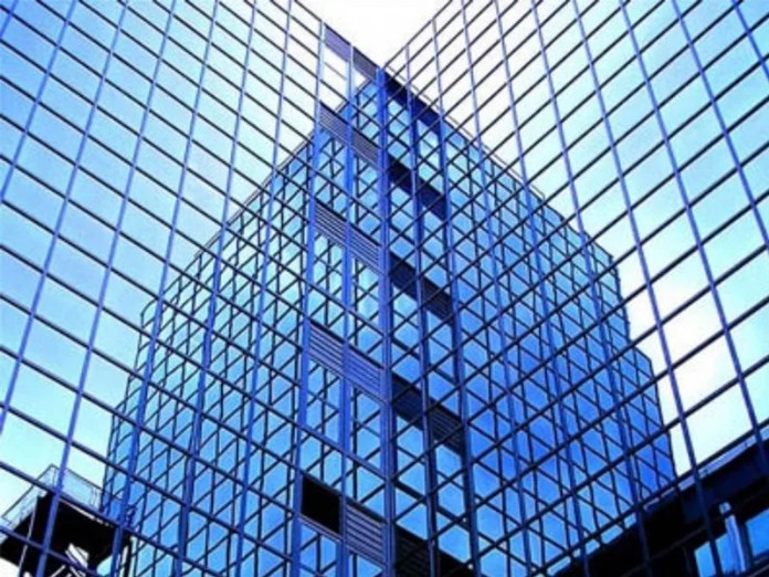 
Eurowindow có thể thiết kế chi tiết hệ thống mặt cắt để lắp đặt hệ vách nhôm kính lớn có kiến trúc phức tạp&nbsp;
