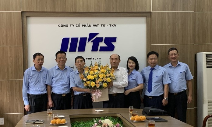 
Công ty CP Vật Tư được vinh dự là một trong 500 doanh nghiệp lớn nhất Việt Nam
