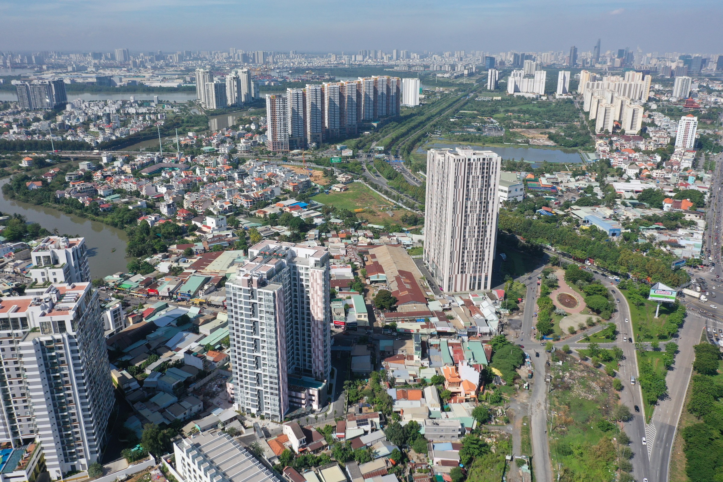 
Hoạt động kinh doanh bất động sản của TP Hồ Chí Minh trong năm 2021 giảm 17,32%.
