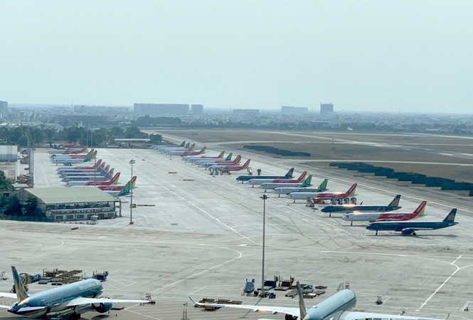


Sau khi sân bay thứ 2 hoàn thành, sân bay Nội Bài sẽ được giải quyết một phần áp lực.
