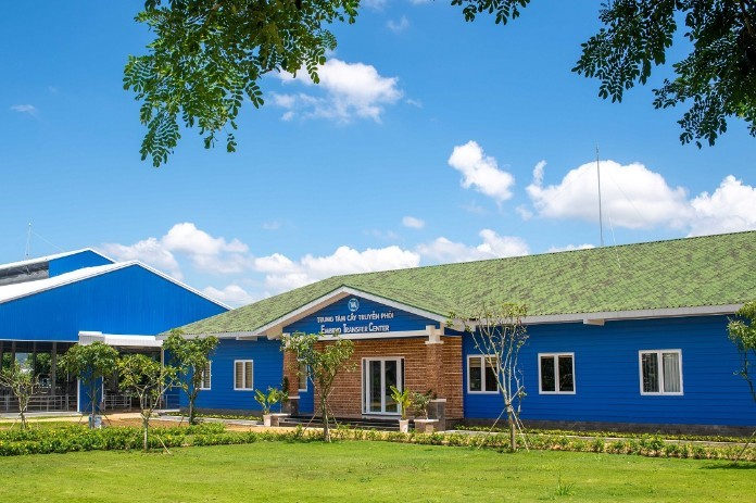 Trang trại bò sữa đạt tiêu chuẩn Organic đầu tiên tại Việt Nam.