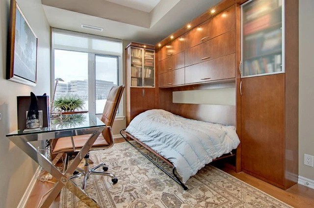 Nếu bạn không thể lựa chọn nên bố trí một phòng làm việc hay phòng ngủ trong căn nhà nhỏ của mình thì thiết kế này sẽ cực kỳ hoàn hảo