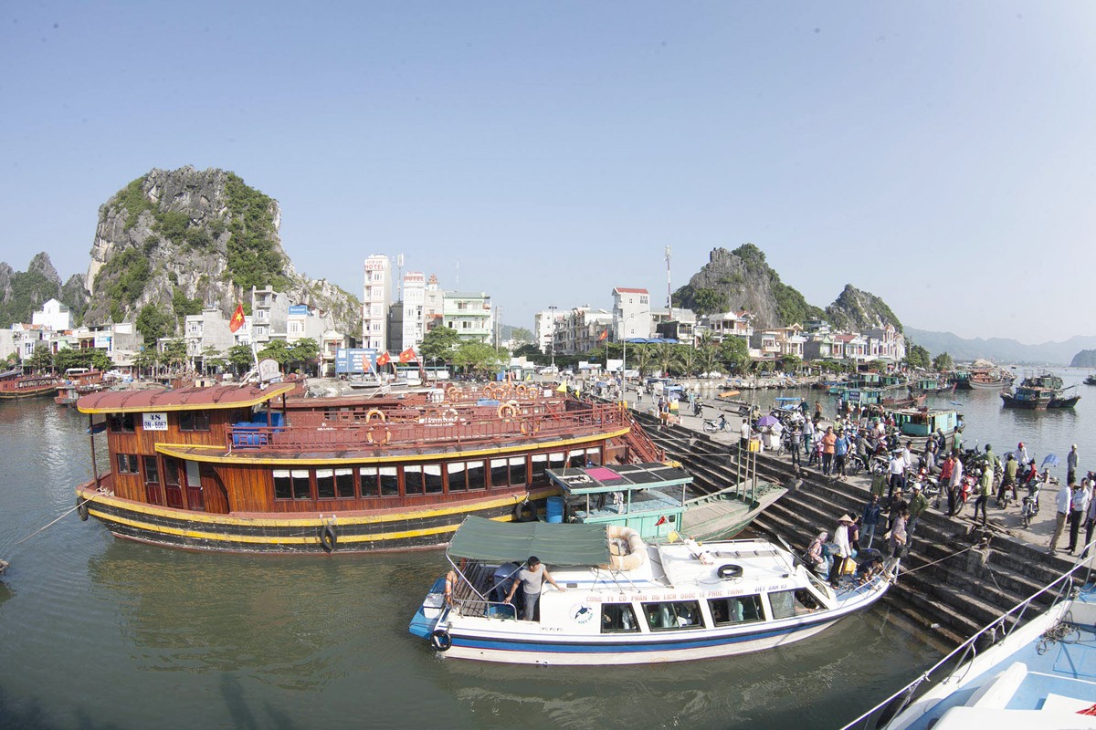 
Du lịch Quảng Ninh - Vân Đồn nhận tín hiệu rất tích cực ngay kỳ nghỉ lễ vừa qua
