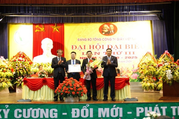 Buổi đại hội đại biểu của công ty