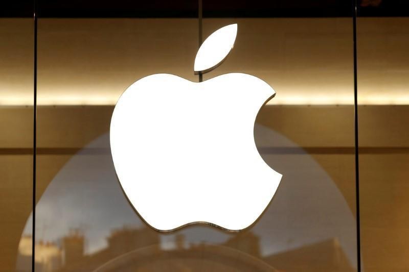 
CEO Apple hiện đang nắm giữ khối tài sản ròng trị giá tới 2 tỷ USD, và là người giàu thứ 1.523 trên thế giới.
