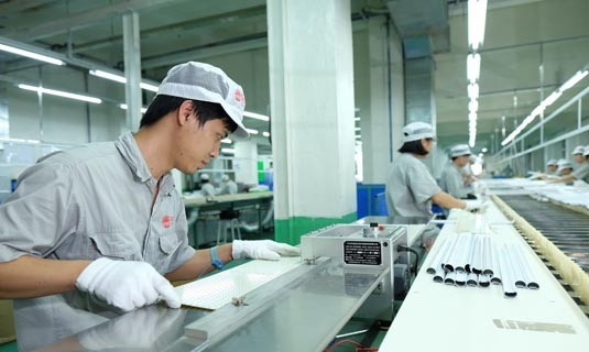 

Mục tiêu đến năm 2025 của Công ty Cổ phần Bóng đèn Phích nước Rạng Đông sẽ trở thành doanh nghiệp Công nghệ cao dẫn đầu thị trường chiếu sáng tại Việt Nam
