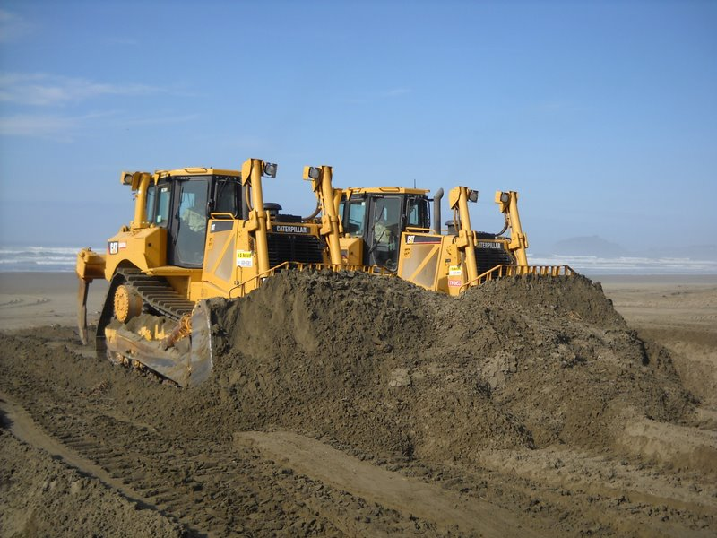 
Cát san lấp là loại cát xây dựng được dùng làm lớp đệm cho các lớp móng, nền đất yếu
