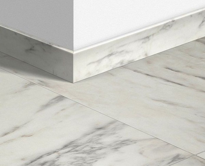 
Mẫu gạch ốp chân tường họa tiết giả đá marble màu trắng mang lại vẻ đẹp sang trọng, tinh tế cho căn phòng&nbsp;
