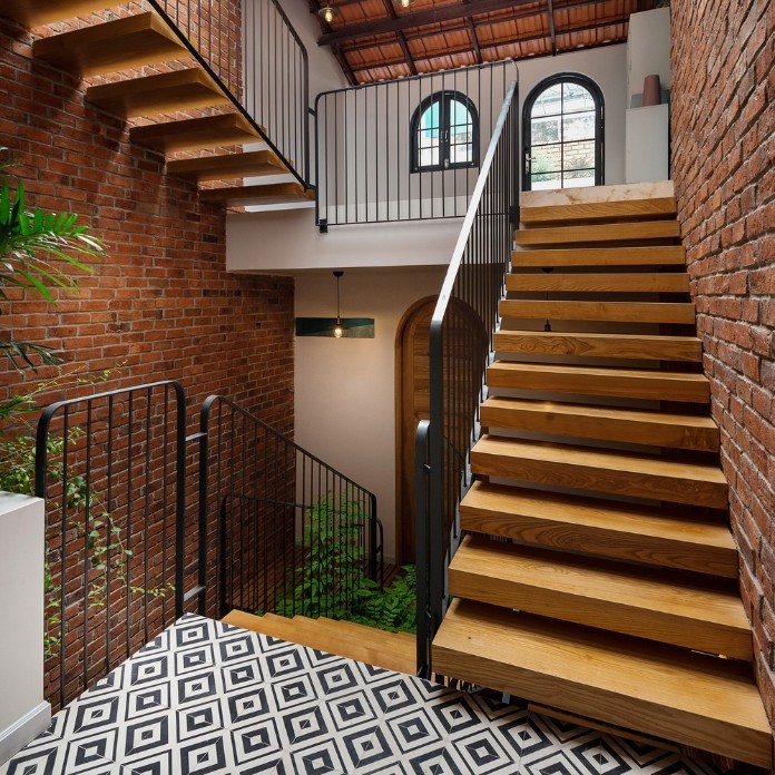 
Mẫu gạch 3D ốp tường cầu thang biến không gian nhà bạn trở nên cuốn hút hơn bao giờ hết
