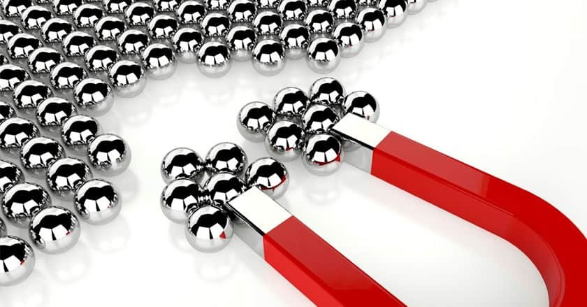 
Như vậy, vàng không hề hút nam châm và cũng chưa có kim loại nào hút được vàng
